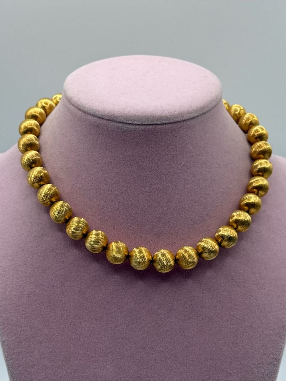 Adjustable Vintage Gold-Tone Textured big Bead Necklace
